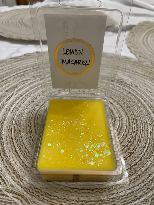 3.0 oz. LEMON MACARON SOY WAX MELTS in Classic Clamshell.